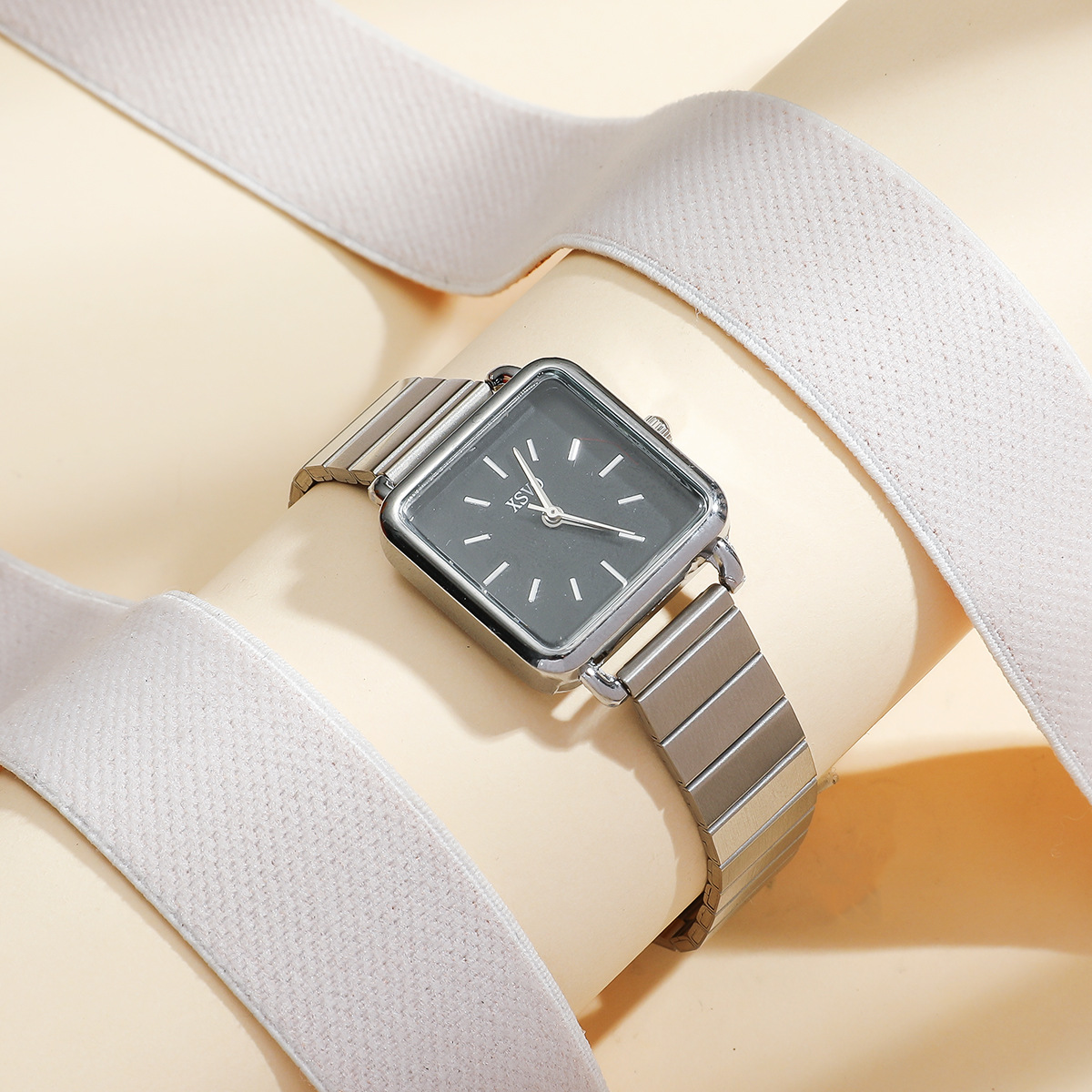 Picture of Internet Celebrity Ins Literary Retro Small Fresh Japanese and Korean Style Square Plate Versatile Simple Elegant Student Watch Women's Watch