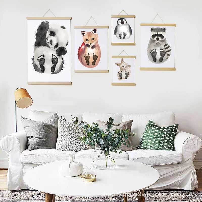 DIY baby small footprints hanging axis painting one year old souvenir cartoon small animal canvas painting children's room commemorative decorative painting