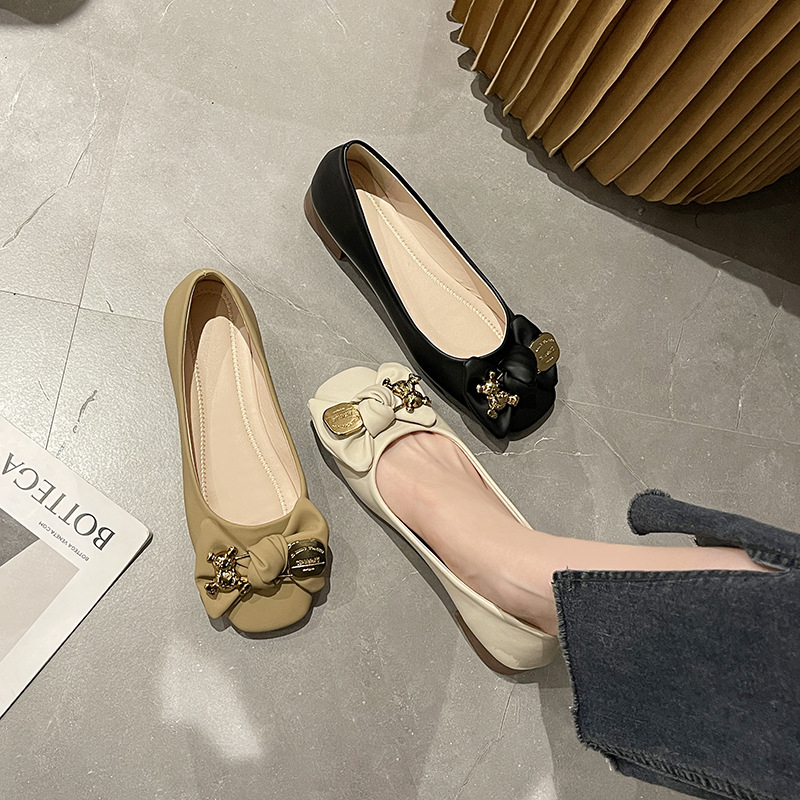 Flat Shoes Women's Shallow Mouth 2024 Spring New Four Seasons Fairy Bean Shoes Square Head Soft Bottom Pregnant Women's Ladyshoes Spring and Autumn