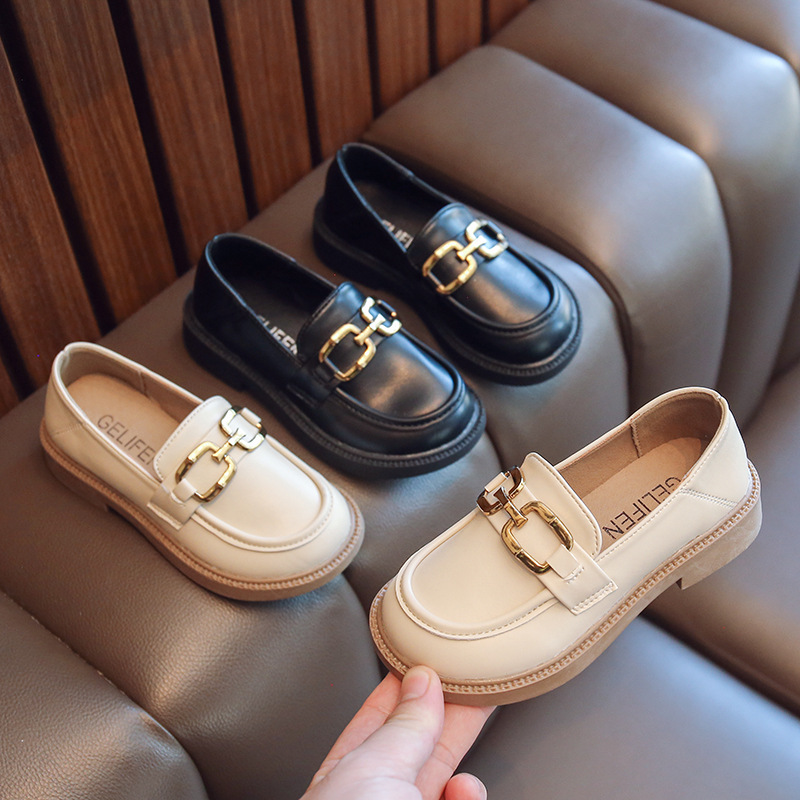Girls' small leather shoes 2025 spring and autumn new children's single shoes princess British style baby black beanie shoes loafers