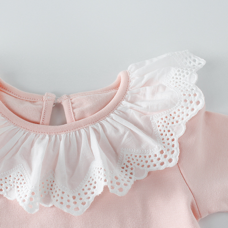 Picture of Ins 2025 Spring New Product Girls Baby Lace Collar Bag Fart Baby Cotton Long-Sleeved One-Piece Rompers
