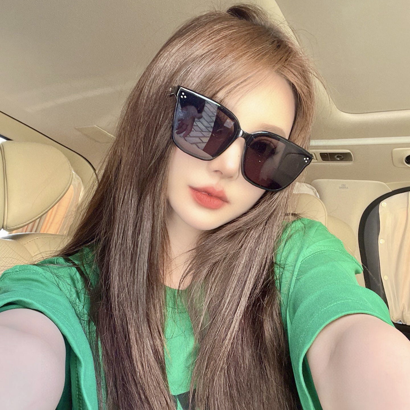 Picture of 2024 Explosions GM Plate Sunglasses Women's Slim Little Red Riding Book Star Same Style Dada Sunglasses Korean Style Void Fashion