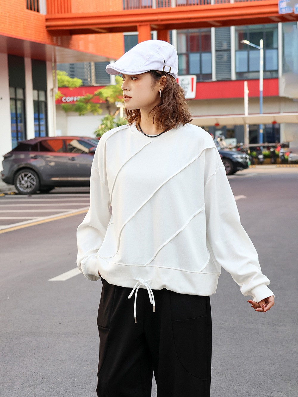 Picture of 241008 High-End Round Neck Pullover Sweatshirt 2025 Autum New Design Niche Simple Versatile Top Trendy