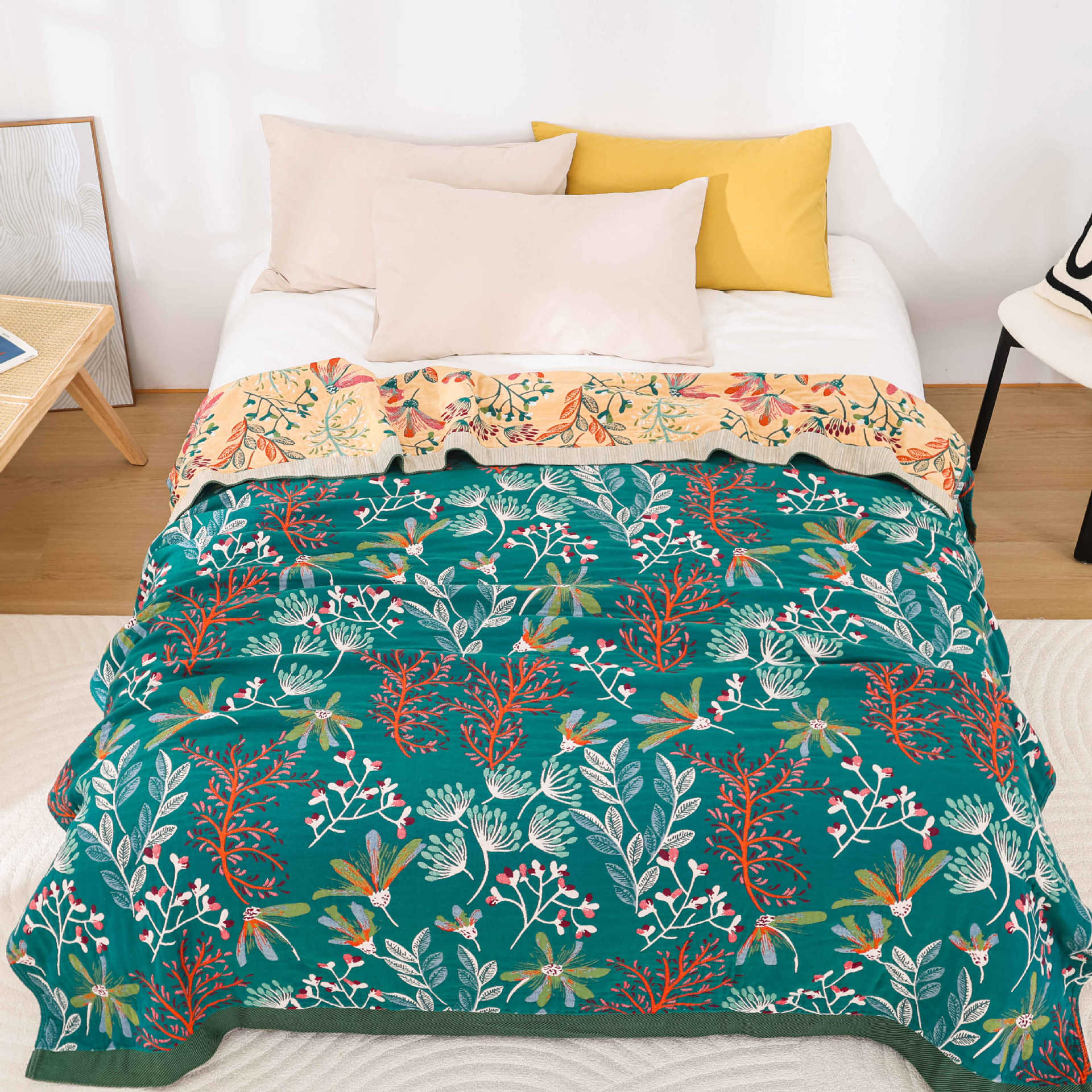 Picture of Towel Quilt Bed Sheet Cotton Summer Quilt Sofa Cover Blanket Nap Small Blanket Jacquard Air-conditioning Quilt Cotton Gauze