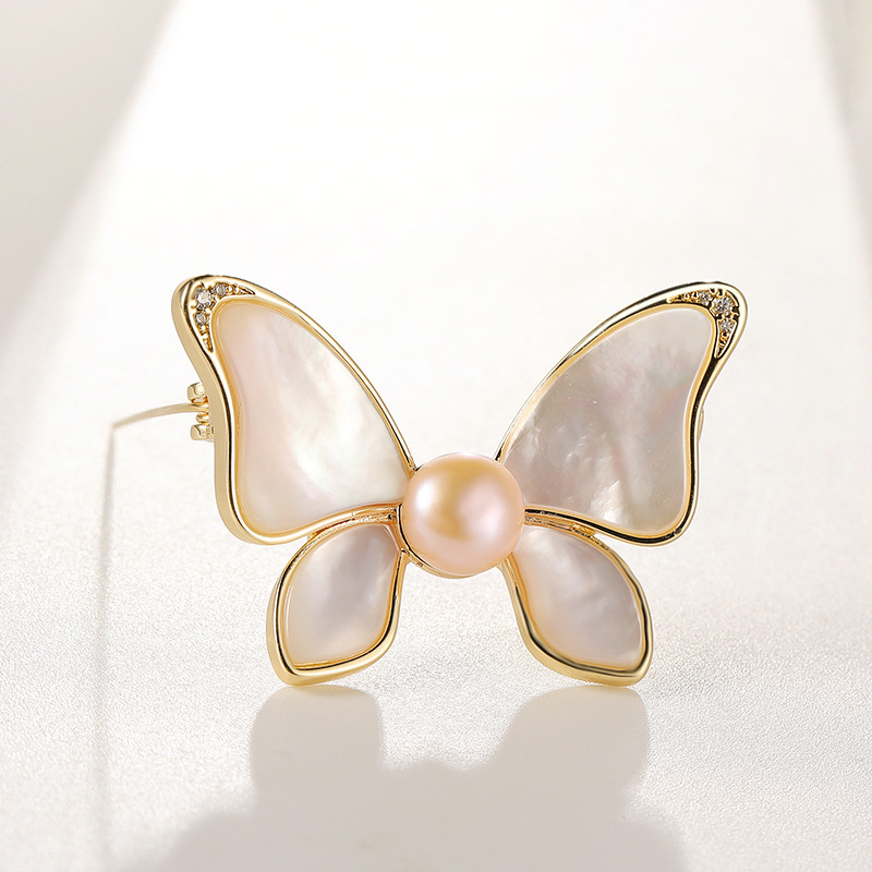 Natural fritillary Pearl French niche design feeling cartoon brooch insect butterfly clothing jewelry accessories pin