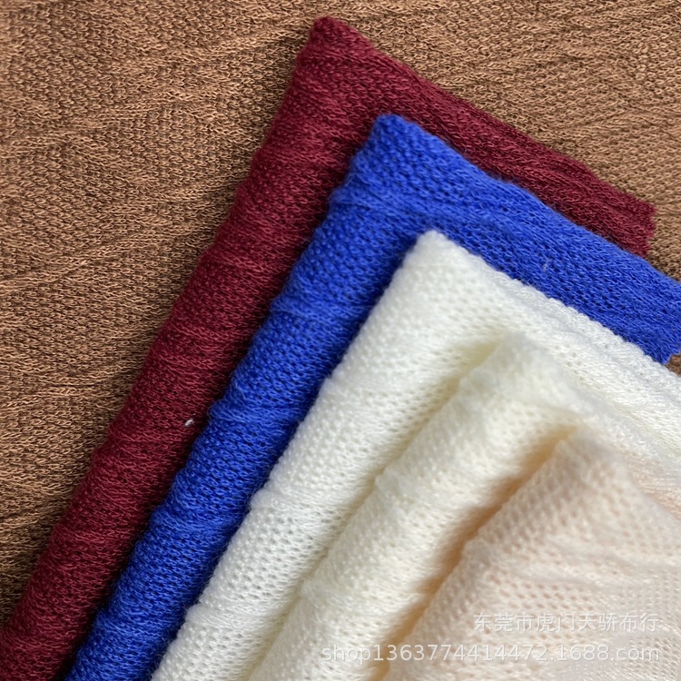 Spot New Knitted Jacquard Cloth 240g Vientiane Diamond Jacquard Cloth Knitted Sweater Cardigan Fabric