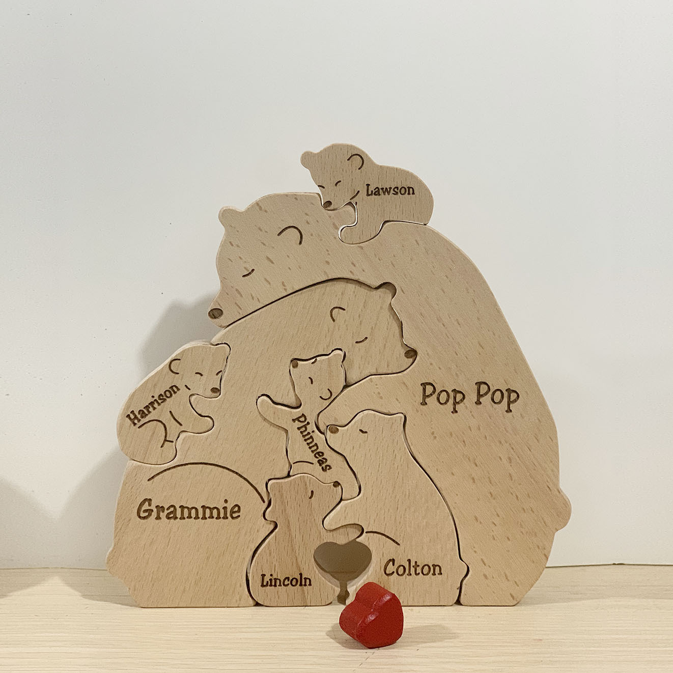 Picture of Cross-border Explosions Wooden Puzzle Family Bear Ornaments Mother and Son suit Hugging Bear Solid Wood Ornaments Engraving logo
