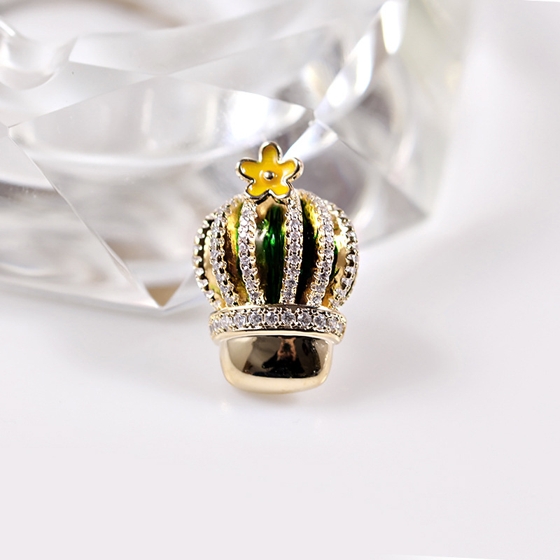 Picture of Workmanship thick gold-plated crystal cactus anti-light buckle tide personality collar pin copper zircon brooch X1955
