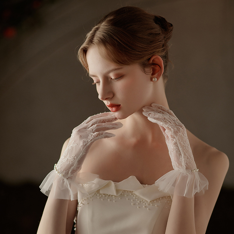 Bridal Wedding Dress Lace Korean French Short Tulle Transparent Exquisite Lace Set Pearl Gloves