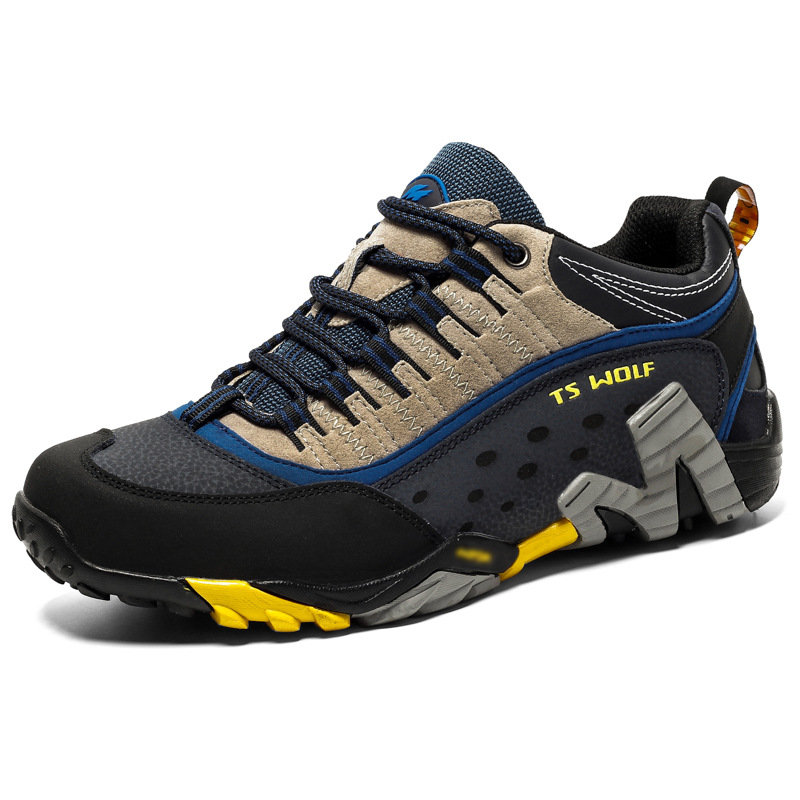 Picture of Cross-border hiking shoes men's lightweight non-slip outdoor shoes genuine leather breathable wear-resistant hiking shoes sports travel shoes women