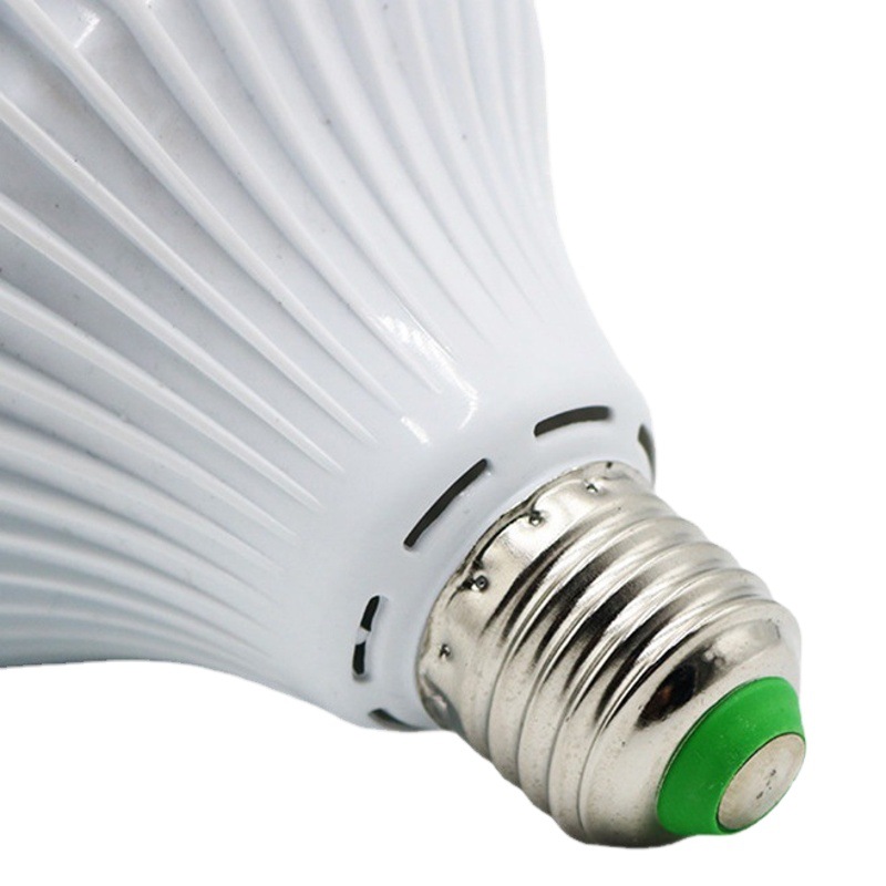 Cross-Border LED Bluetooth music bulb with intelligent remote control RGB colorful atmosphere screw bulb lamp