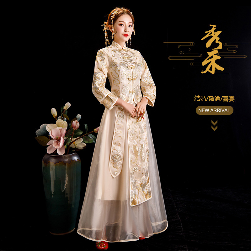 Bride Xiuhe dress 2019 new summer Chinese wedding dress thin Xiuhe dragon and phoenix gown slimming court dress toast dress