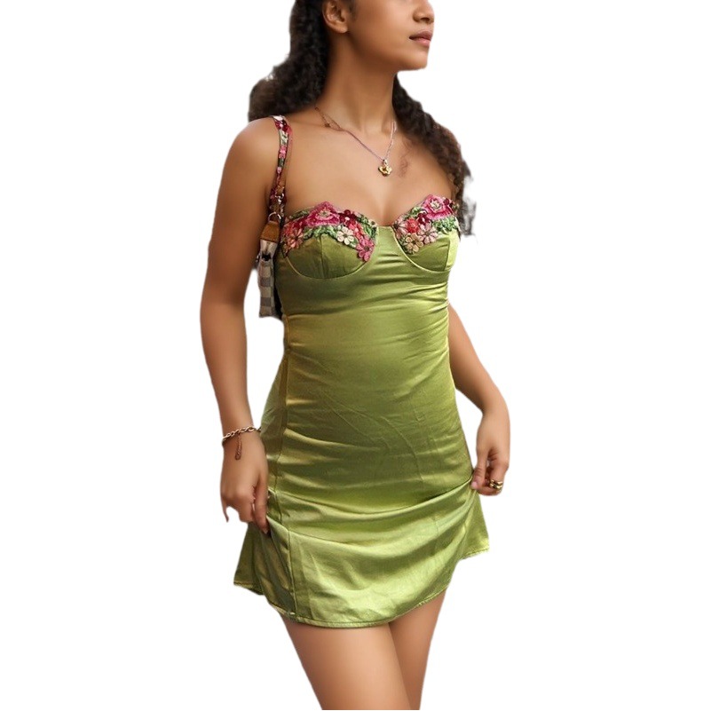 Vacation Style Fashion Spice Girl Sling Skirt Temperament Sexy Tight Waist Embroidered Hip Wrap dress