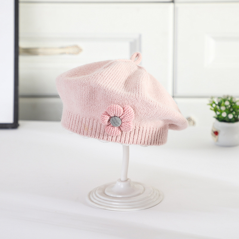 Picture of Baby Hat Autumn and Winter Women's Baby Cute Flower Beret Children's Wool Hat Girls' Knitted Painter Hat Trendy