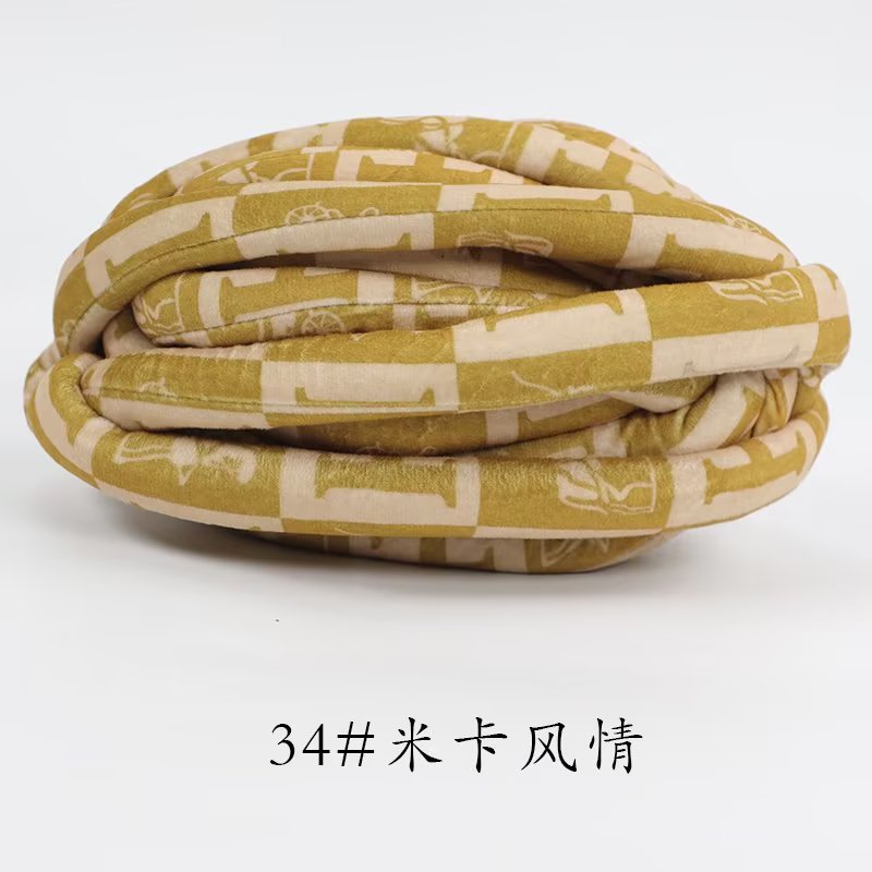Picture of Filling heart cotton warm velvet cotton wool thick ice island wool diy hand-knitted hook blanket carpet blanket kennel cat nest cushion