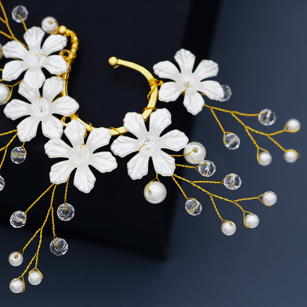 Picture of Korean Super Fairy Bride Earrings Mori Flower Ear Bone Clip Design Temperament Ear Hanging Handmade Pearl Rhinestone Ear Hanging