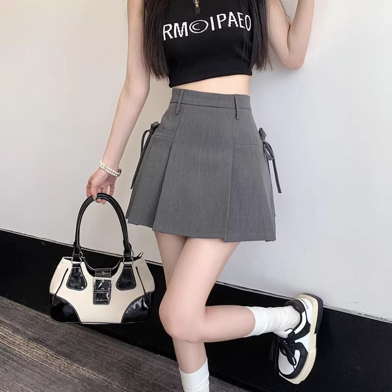 High-Waisted Fashion Slimming Niche Irregular Skirt for Women, Gray Autumn 2025 New Irregular A-Line Short