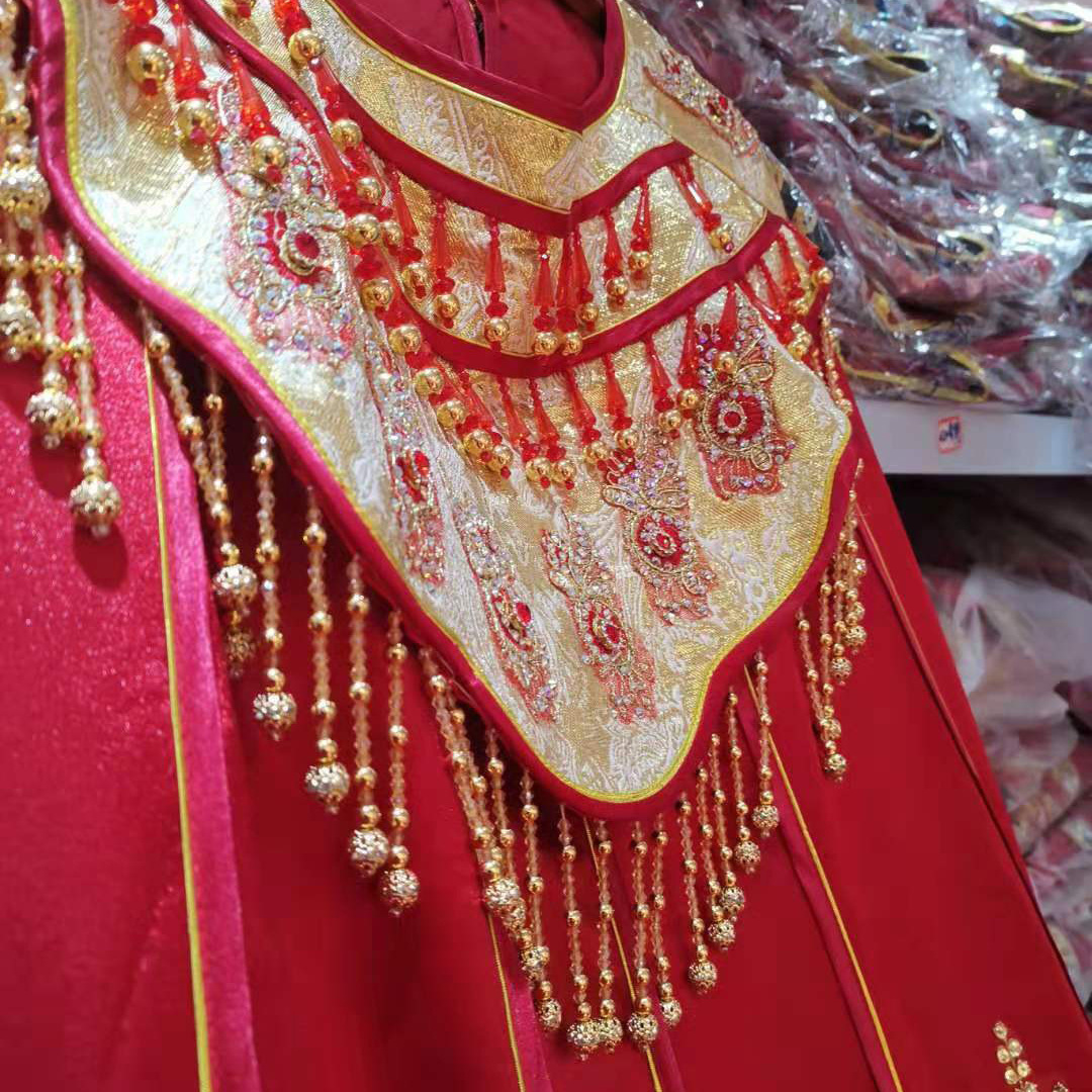 Xiuhe Clothing Xin Deqi Real Shot Wedding Dress Beaded Wedding Dress New Style Large Drag Cloak Phoenix Crown Xia Phi