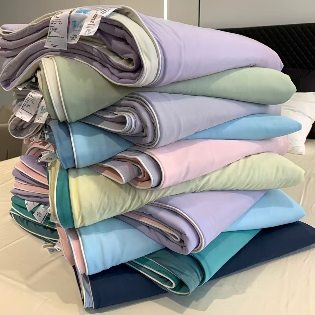 New Style Simple Solid Color Small Fresh Cool Ice Silk Small Ice Leather Summer quilted Cross-border Machine Washable Summer Air Conditioning Summer quilted