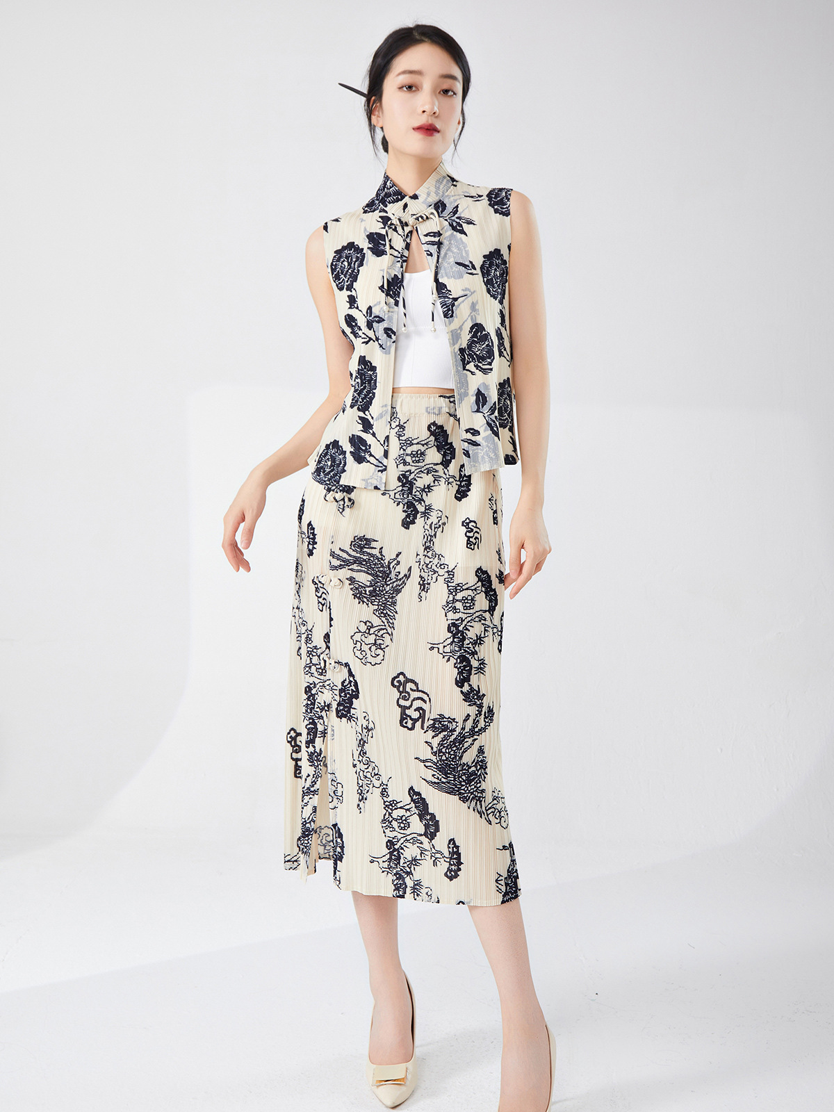 National Style Vest Women's Classy Summer New Elegant Stand Collar Plate Button Print Retro New Chinoiserie Pleated Vest