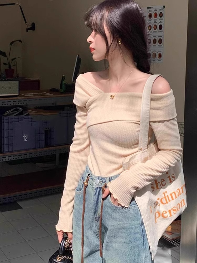 French-style Elegant Elegant Crossover Collar Shoulder Long-sleeved Sweater Women's Autumn 2024 Slim-fit Slim-fit Base Top
