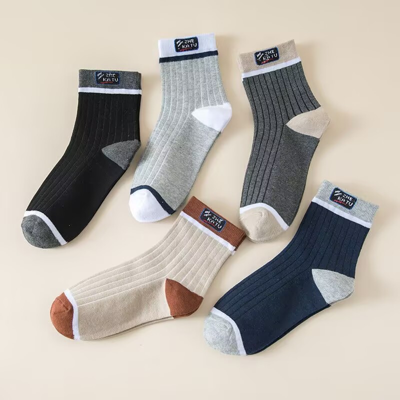 Picture of men's socks sports deodorant socks wear-resistant sweat-absorbent men's trophy socks