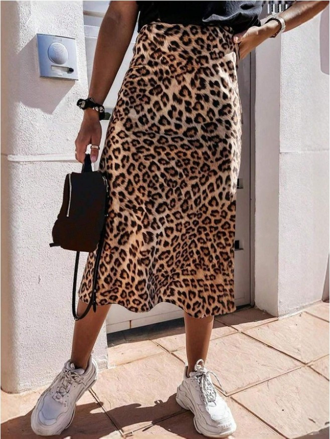 Picture of Cross-Border Women's Satin Skirt Spring and Summer New Sexy Leopard Print Amazon Imitation Silk Printed Long Skirt