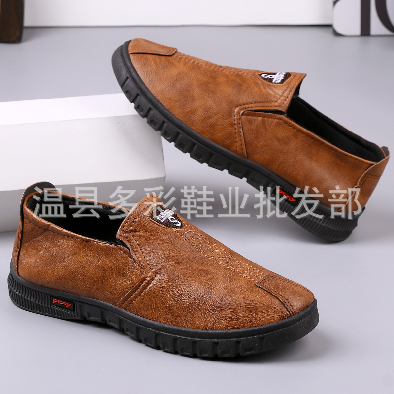 One-piece delivery new men's leather shoes slip-on business soft bottom driving shoes comfortable lightweight dad shoes casual shoes
