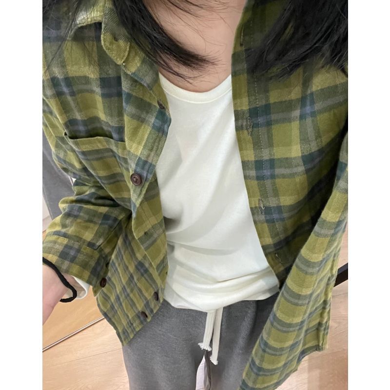 2024 retro Hong Kong style green plaid shirt coat for women Spring and Autumn loose bf lazy style oversize shirt