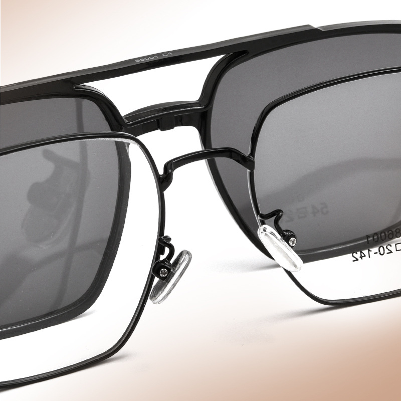 Picture of New set of glasses 86001 polarized gray sunglasses adsorption sunglasses can be equipped with myopia glasses degaussing glasses frame