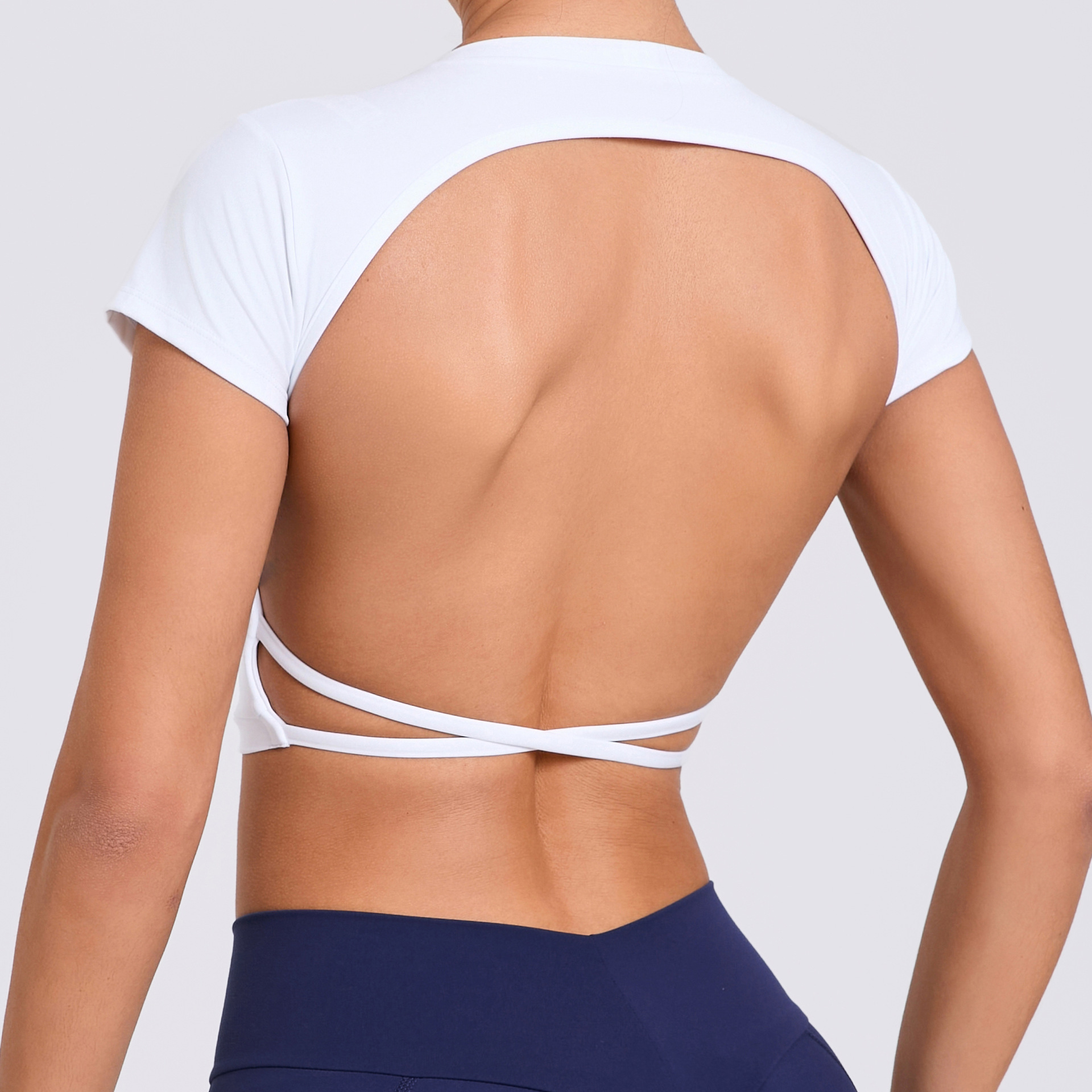 European and American backless quick-drying sanding tight-fitting sports short sleeve with chest pad outside wearing fitness yoga short sleeve top 71240
