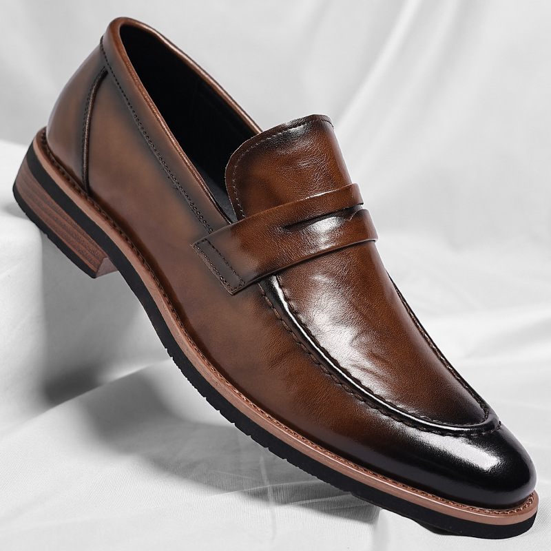 Cross-Border Large Size Leather Shoes for Men in Autumn New British Style Slip-On Soft Sole Men's Business Casual High-End Groom's Shoes