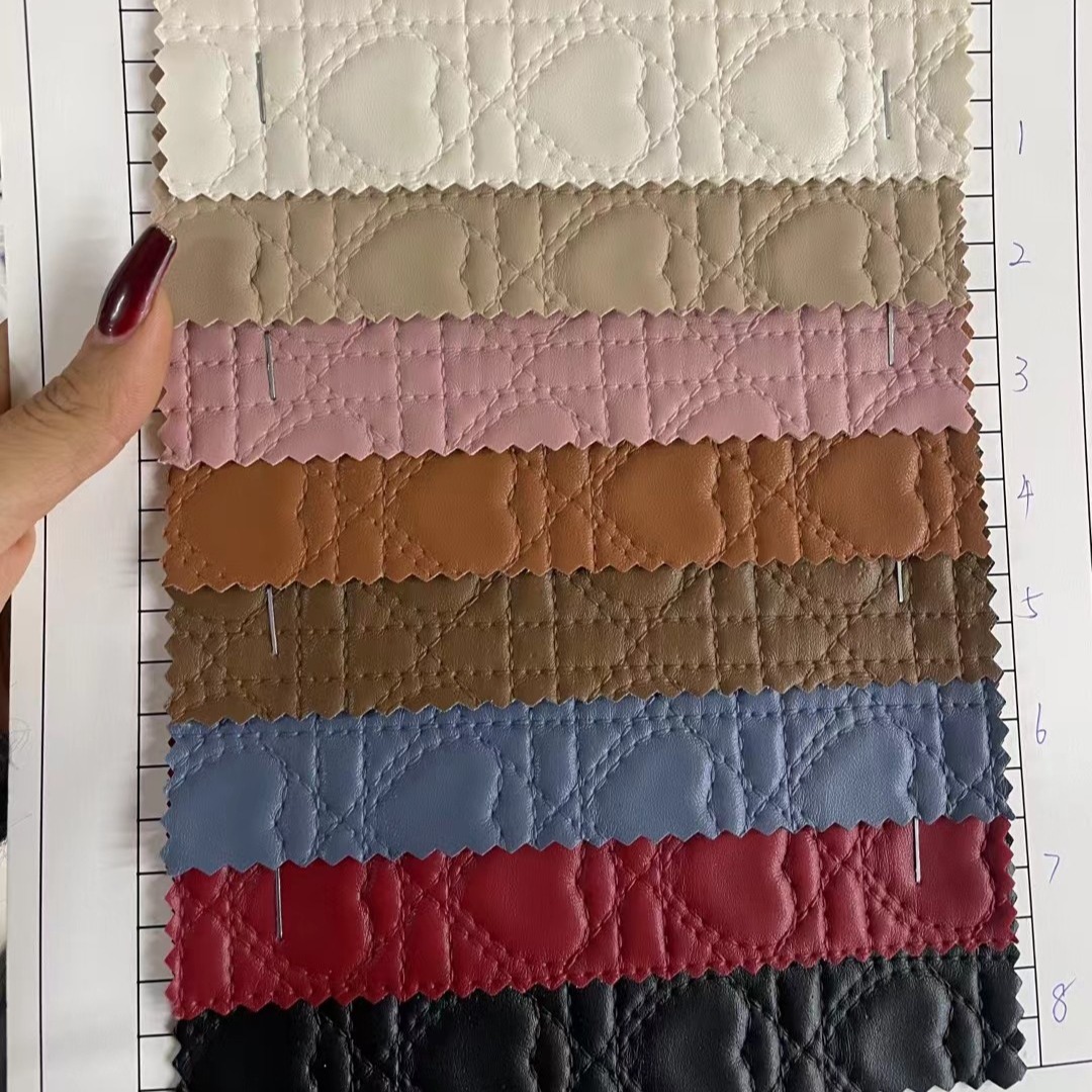 Pressed Peach Heart PVC Braced Bottom Bag Leather Embossed Handbag Breathable Color Card Color Card