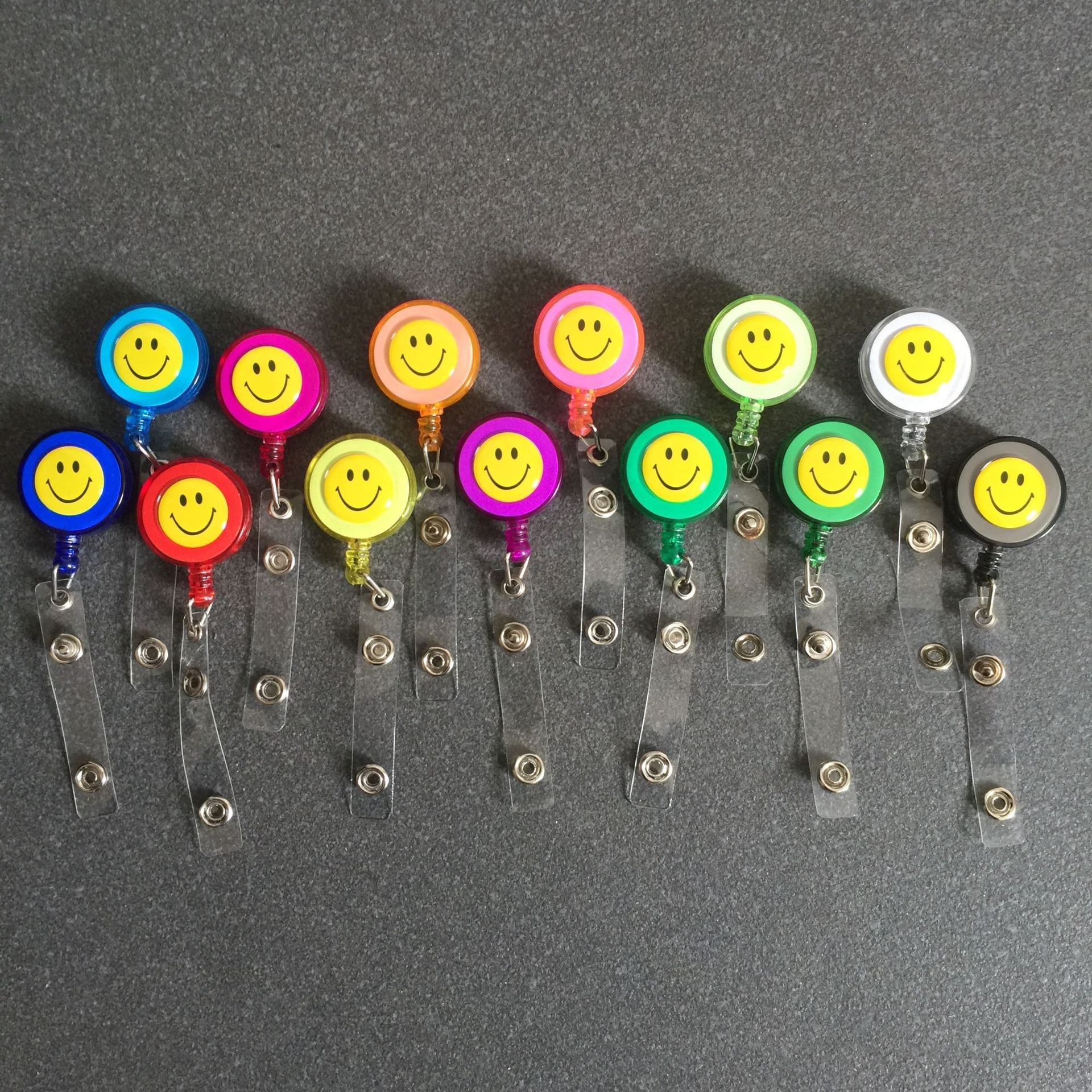 Picture of Factory wholesale LOGO smiley face easy pull buckle easy pull retractable buckle ID card set badge buckle key work card buckle