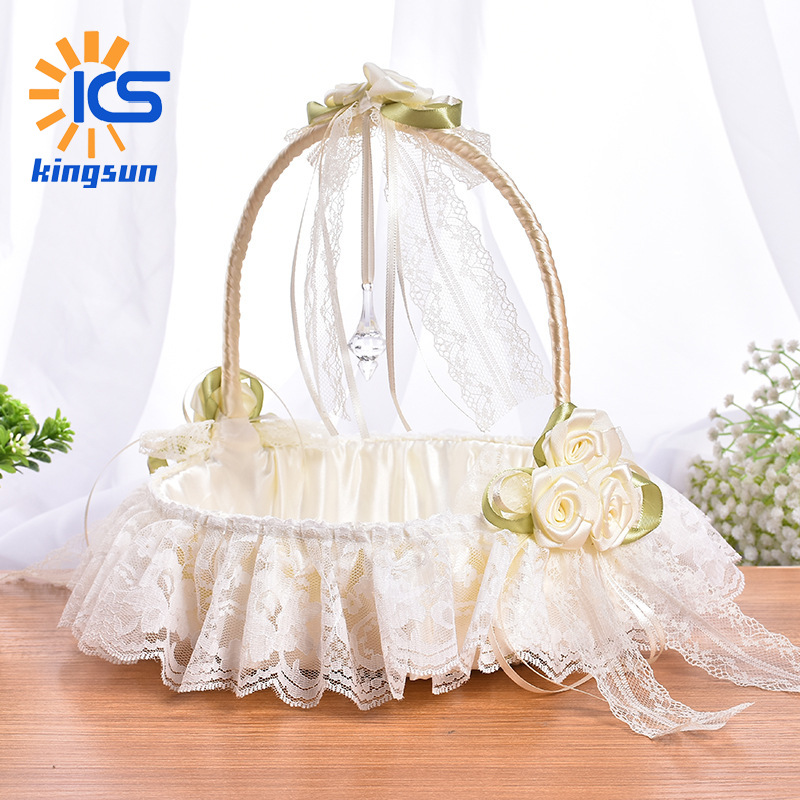 Western-style wedding bamboo flower basket rhinestone lace basket flower girl portable small flower basket wedding supplies wholesale