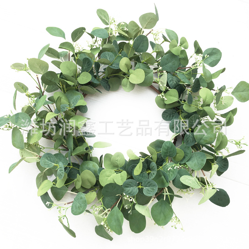 Spot wholesale Nordic ins simulation wreath eucalyptus leaves wreath door hanging wall hanging Amazon supply