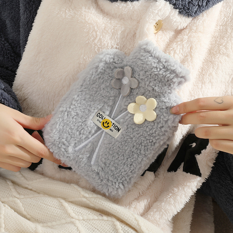 Picture of New Cute Plush Hand-Held Water-Filled Hot Water Bottle Thickeneded Explosion-Proof Pvc Hot Water Bottle Removable and Washable Spot Wholesale