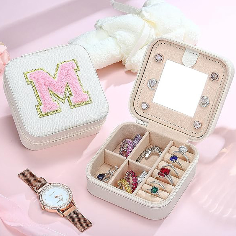 European and American Style English Letter Jewelry Box Portable Travel Jewelry Necklace Ring Earrings Earrings Ear Jewelry Box Storage