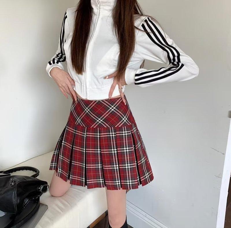Red plaid pleated skirt female summer student A- line skirt high waist slimming short skirt College Style fashion skirt