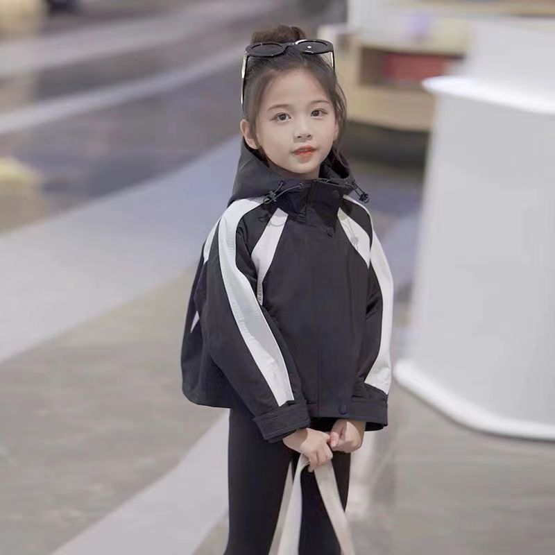 Girls' winter jacket 2023 new Korean style children's fashionable windbreaker girls' fashionable windproof jacket