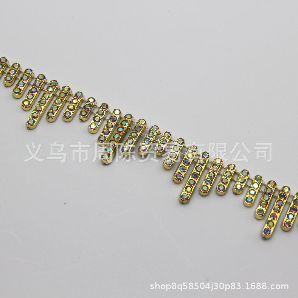 Picture of New factory hanging pendant rhinestone chain plastic chain dress performance costume shoes boots millinery clothing accessories