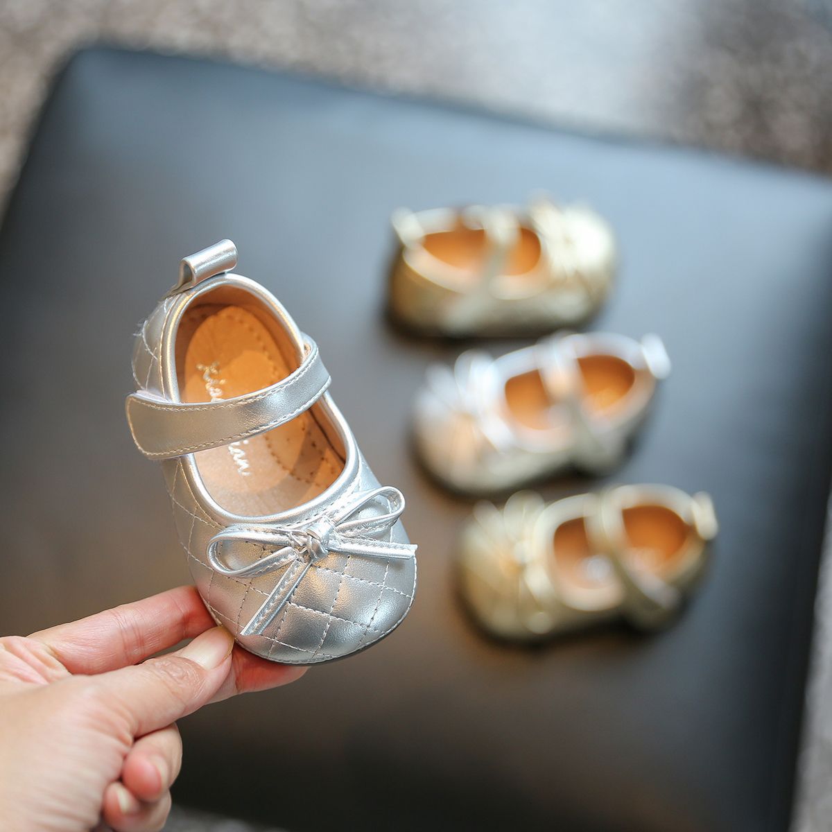Women's Baby Shoes Princess Shoes Baby Soft Sole Toddler Shoes 1-2-3 Years Old Girl's Leather Shoes Spring and Summer Shoes