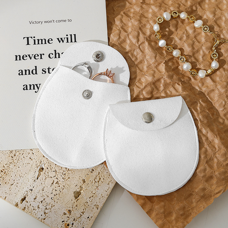 Picture of Multicolor Flannel Bag Jewelry Bag Snaps Thickened Bag Ring Necklace Anti-oxidation Jewelry Storage Bag Wholesale