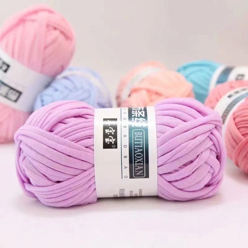 Picture of Cloth thread hook doll slippers storage basket floor mat blanket crochet diy material homemade coarse wool woven bag
