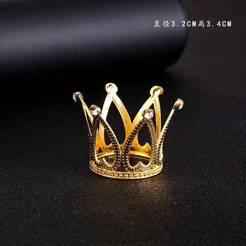 Picture of Xinghuai factory direct sales alloy rhinestone children's mini crown cake decoration baking decoration birthday party decoration