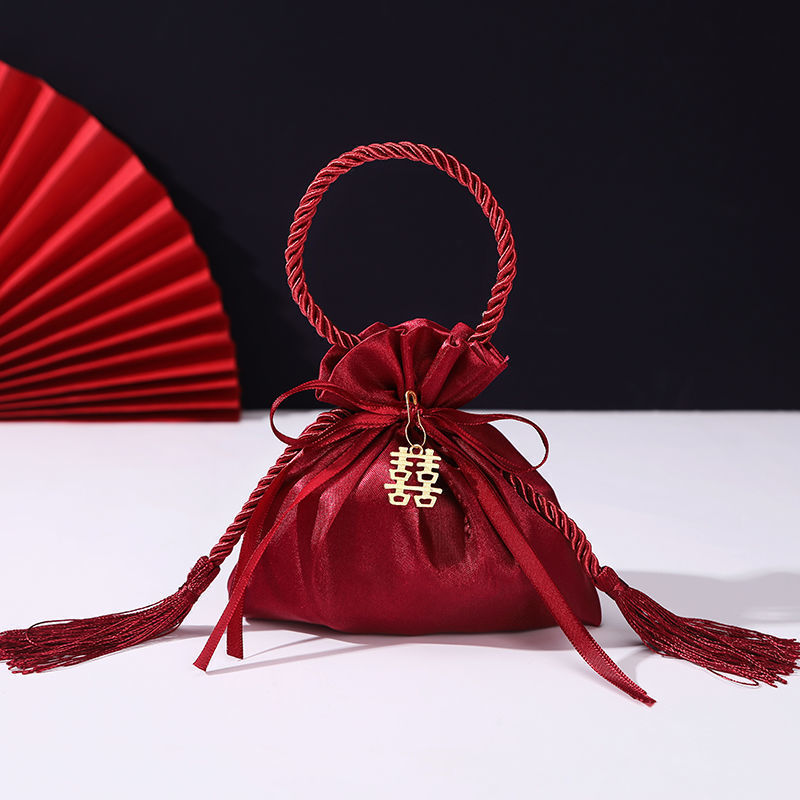 Picture of Wedding Ceremony Satin Wedding Candy Bag Creative European Style Accompanying Ceremony Candy Bag Creative Ins Style Candy Box