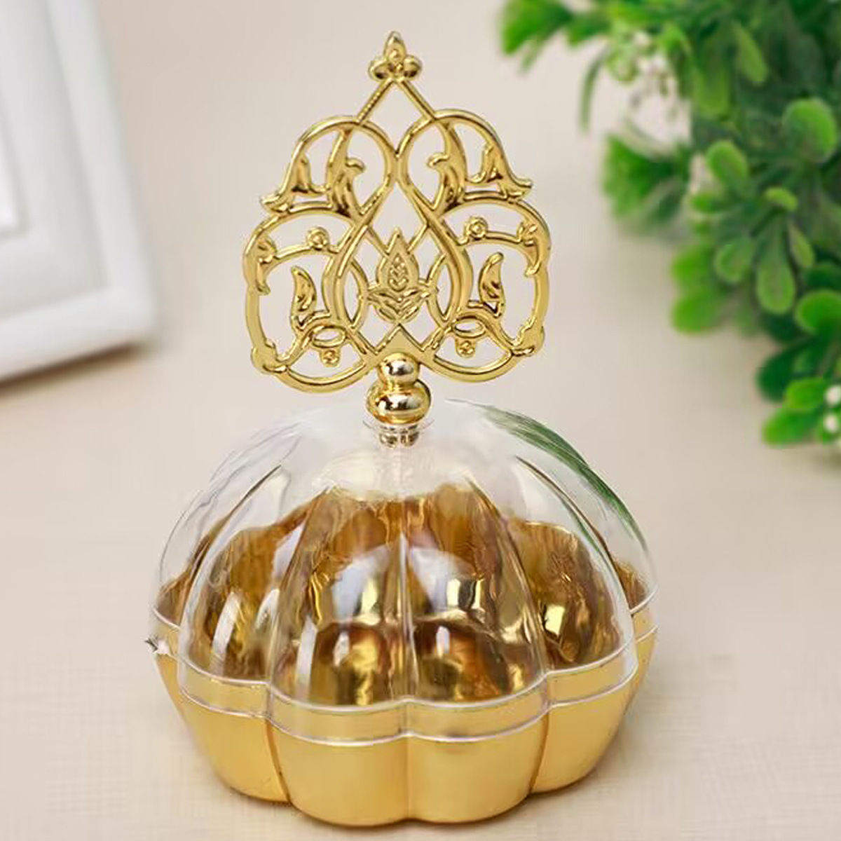 Picture of Golden censer shaped candy box pumpkin shaped plastic box candy party creative packaging box American plastic snack cup