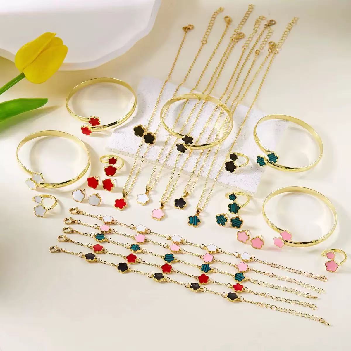 Cross-Border Hot Selling Five-Petal Flower Love Dripping Oil Women's Necklace Bracelet Ring Earrings Bracelet Five-Piece Set Accessories