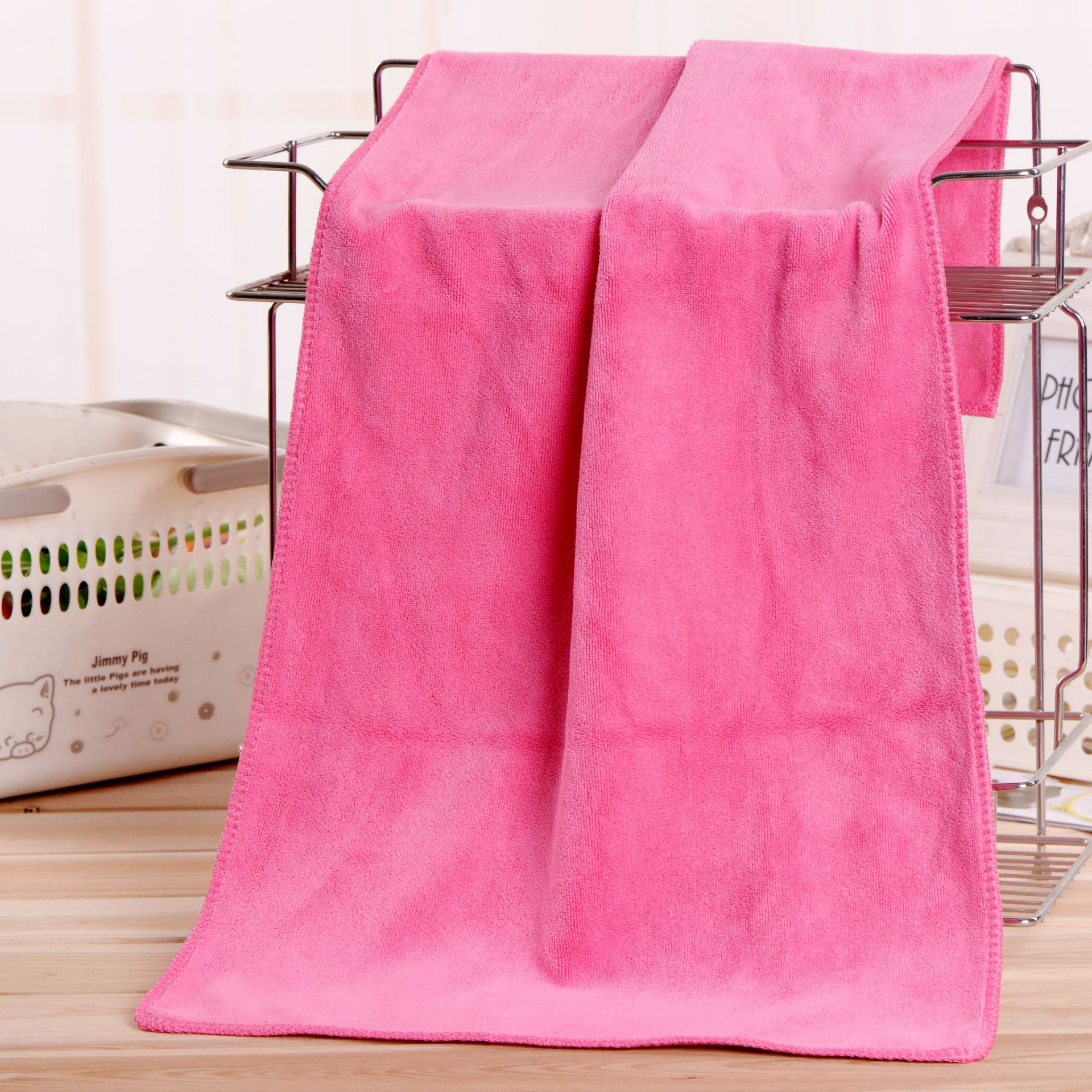 Picture of Barber shop beauty salon towel special turban hair salon strong absorbent disinfection towel can add logo wholesale