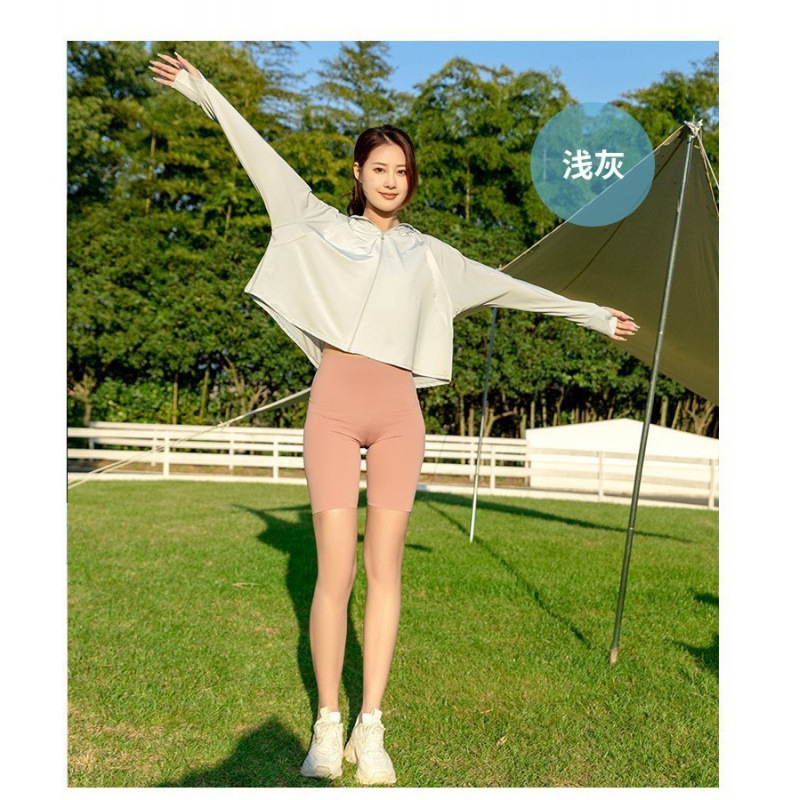 Picture of Ice Silk Sun Protection Clothing Women's Summer Thin UV Protection All-match Sun Protection Clothing Loose Sports Outdoor Hooded Coat Women